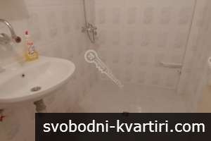 Апартамент с три спални до Полицията Апартамент с три спални до Полицията