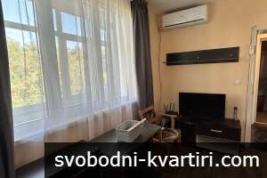 Тристаен в център с паркомясто в цената Тристаен в център с паркомясто в цената