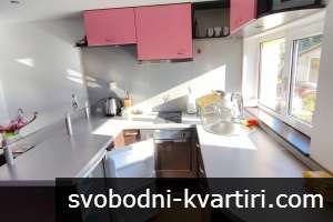 Двустаен - Мезонет, до Парк Център.