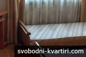 Дава се под наем тристаен апартамент в Колхозен пазар!