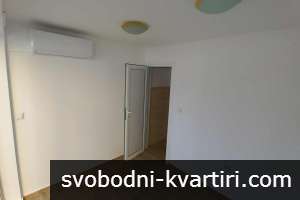 Давам под наем търговско помещение в Каменица 1