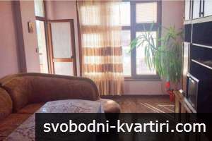 Тристаен апартамент в Братя Миладинови!