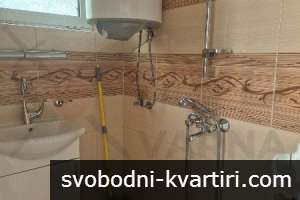 Дава се под наем тристаен апартамент в Център! Дава се под наем тристаен апартамент в Център!