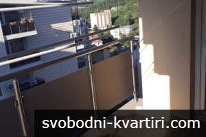Самостоятелна стая със санитарен възел