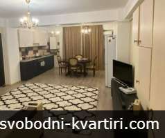 Двустаен апартамент под наем в Центъра