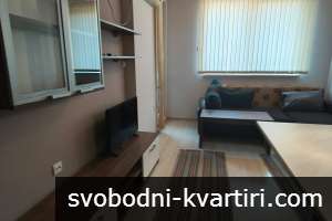 Даваме под наем двустаен апартамент в кв. Южен