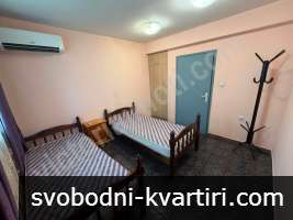 Тристаен апартамент до пети корпус Тристаен апартамент до пети корпус