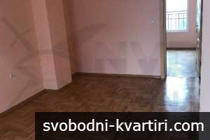 Дава се под наем четиристаен апартамент в Лятно кино Тракия!