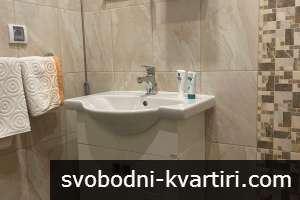 Зорница тристаен апартамент обзаведен #1782200316
