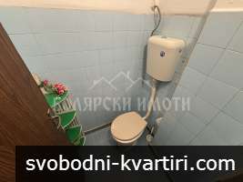Просторен четиристаен в кв.Колю Фичето
