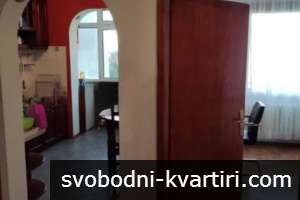 Красно Село тристаен апартамент обзаведен #1751025342