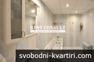 Тристаен обзаведен, газ, климатик - Център, Централни хали