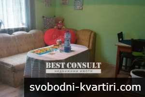 Двустаен обзаведен, два климатика - срущу Кооперативен пазар