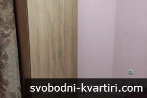 Дава се под наем трстаен апартамент в Центъра