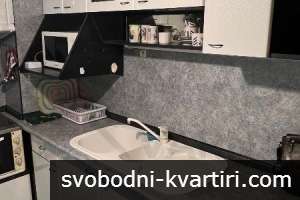 Дава се под наем тристаен апартамент в Завод Дружба!
