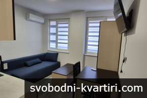 Боксониера в широк център очакваща първи наематели!