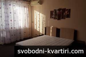Отличен двустаен, след ремонт Отличен двустаен, след ремонт