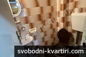 Многостайно жилище с гараж в централната част на гр. Лясковец