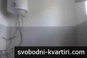 Давам под наем самостоятелна къща в Прослав