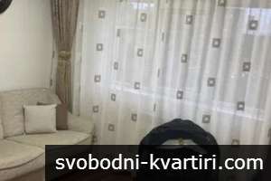 Тристаен апартамент в Кючук Париж