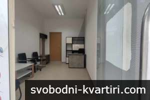 Давам под наем търговско помещение в Кючук Париж