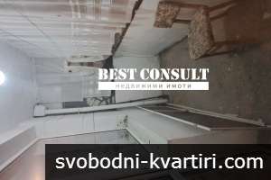 Двустаен след ремонт - Център, Кръговото