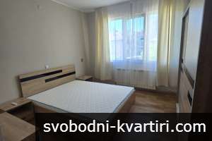 Етаж от къща с паркомясто широк център