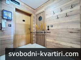 Луксозен двустаен апартамент с 2 бани и паркомясто в супер център