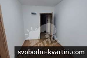 Тристаен под наем на бул.България