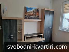 Дава се под наем тристаен апартамент в Кючук Париж