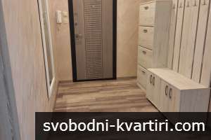 Тристаен апартамент под наем в ж.к. Младост 2