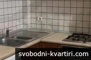 Дава се под наем тристаен апартамент в Колхозен пазар!