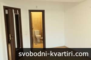 Свободен - 2 бани, 3 тоалетни Свободен - 2 бани, 3 тоалетни
