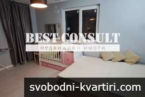 Самостоятелен етаж от къща с двор - Дружба 1 Самостоятелен етаж от къща с двор - Дружба 1