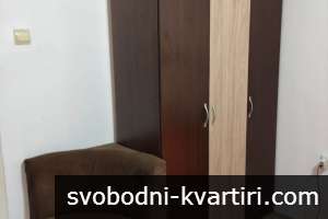 Дава се под наем трстаен апартамент в Центъра