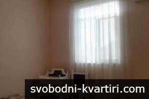 Давам под наем тристаен напълно обзаведен трети етаж от къща в супер центъра на град Пловдив до радио и телевизията -088