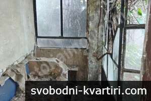 Изгодна къща в Полски Тръмбеш Изгодна къща в Полски Тръмбеш