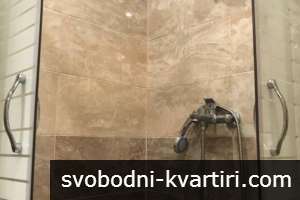 Отличен едностаен топ център