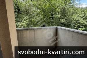 Двустаен апартамент в кв. Акация