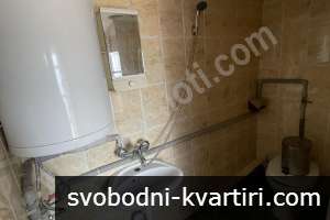 Етаж от къща с три спални