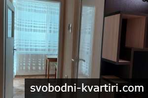 Двустаен южен до уч.Емилиян Станев