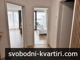 Breeze Home с панорамна морска гледка и паркомясто