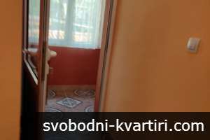 Даваме под наем етаж от къща в центъра на Пловдив Даваме под наем етаж от къща в центъра на Пловдив