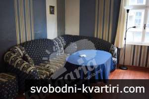 Етаж под наем с малък двор до Пети Корпус на ВТУ