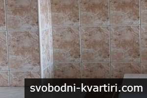 Тристаен обзаведен апартамент с южна тераса