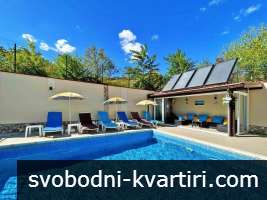 Villa Regina Bella – Луксозна морска вила с басейн