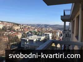 Уютен двустаен в Широк Център