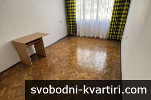 С ПАРКОМЯСТО включено в цената! Тристаен апартамент в к-с Възраждане