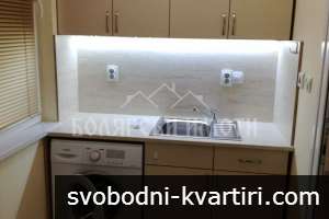 Двустаен апартамент до Полицията