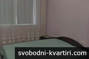 Дава се под наем тристаен апартамент в Центъра Дава се под наем тристаен апартамент в Центъра